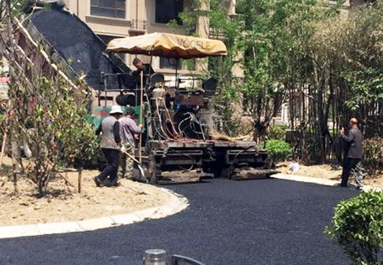 濟(jì)寧劉村采摘園別墅區(qū)路面工程