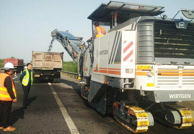 日蘭高速濟寧段改造工程