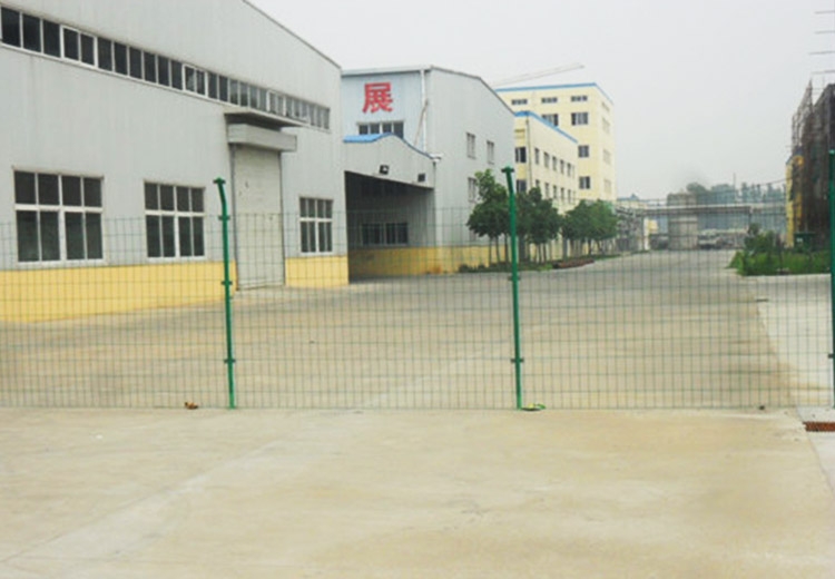 兗州百盛淀粉廠路面工程